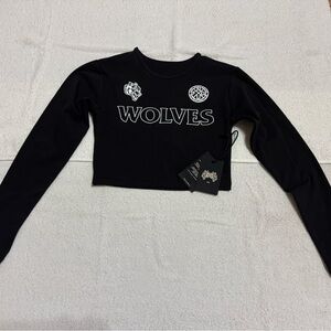 Black Long Sleeve Wolves Crop Top